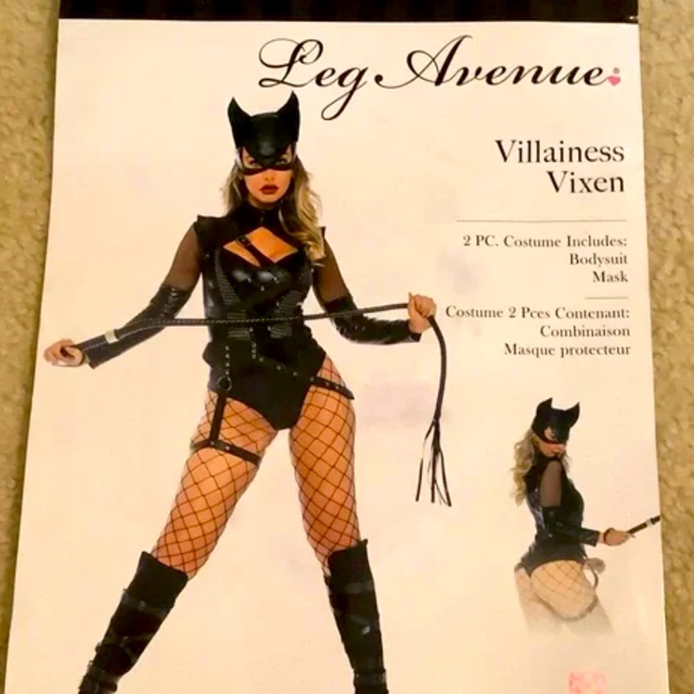 Leg Avenue catwoman leather costume